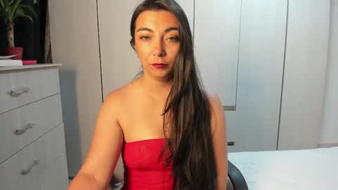 Snapshot of karla_hernandez chatting on June 3, 2026, 10:40 am Karla online show from June 3, 2026, 10:40 am