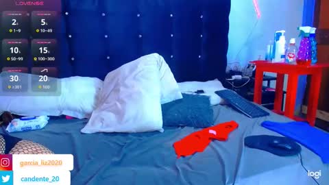 Snapshot of karla_lane18 chatting on April 28, 2026, 7:02 am karla_lane18 online show from April 28, 2026, 7:02 am
