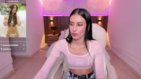 Karlaa  online show from April 18, 2026, 11:03 am