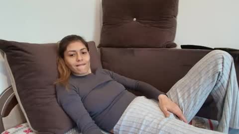 Crystyna online show from May 1, 2026, 7:57 am