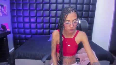 Snapshot of karlaslutskinny__ chatting on May 1, 2026, 3:00 am karlaslutskinny__ online show from May 1, 2026, 3:00 am