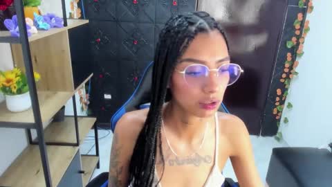 Snapshot of karlaslutskinny__ chatting on May 6, 2026, 2:51 am karlaslutskinny__ online show from May 6, 2026, 2:51 am