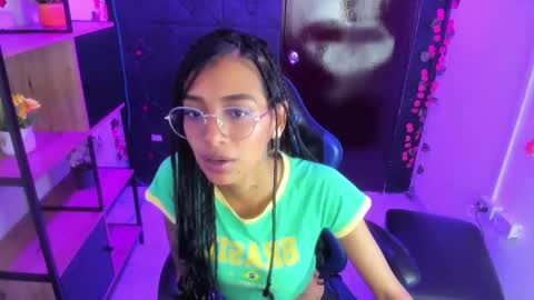Snapshot of karlaslutskinny__ chatting on May 13, 2026, 10:49 pm karlaslutskinny__ online show from May 13, 2026, 10:49 pm