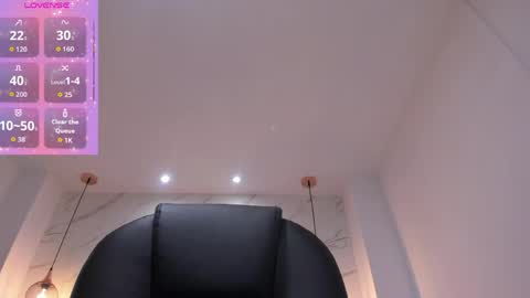 Snapshot of karliie_kloss_ chatting on May 15, 2026, 5:14 am karliie kloss online show from May 15, 2026, 5:14 am