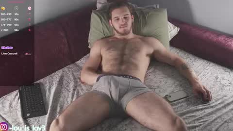 Karlos and Louis online show from September 26, 2025, 4:05 am