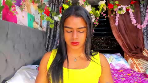 Snapshot of karly_coffe chatting on July 2, 2026, 9:48 am KARLY. online show from July 2, 2026, 9:48 am