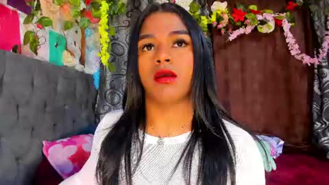 Snapshot of karly_coffe chatting on July 16, 2026, 9:26 am KARLY. online show from July 16, 2026, 9:26 am