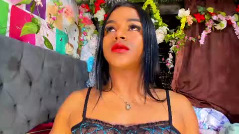 Snapshot of karly_coffe chatting on August 5, 2026, 8:39 am KARLY. online show from August 5, 2026, 8:39 am