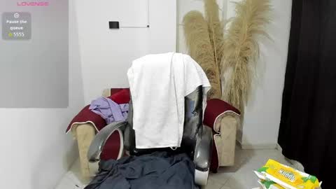 Snapshot of karlye_hot chatting on May 29, 2026, 2:31 am KARLYE online show from May 29, 2026, 2:31 am