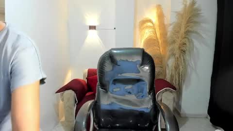 Snapshot of karlye_hot chatting on May 31, 2026, 1:58 am KARLYE online show from May 31, 2026, 1:58 am