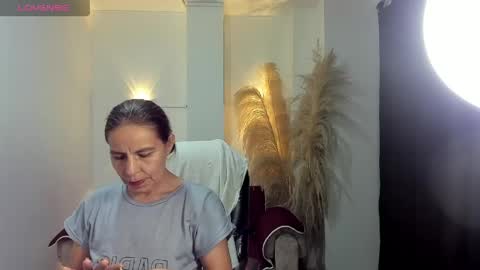 Snapshot of karlye_hot chatting on June 6, 2026, 3:33 am KARLYE online show from June 6, 2026, 3:33 am