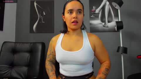   online show from September 17, 2025, 4:19 pm