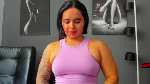 Snapshot of karlyjons_ chatting on June 5, 2026, 3:51 pm online show from June 5, 2026, 3:51 pm