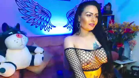 Karol Kenedy online show from June 15, 2026, 6:26 am