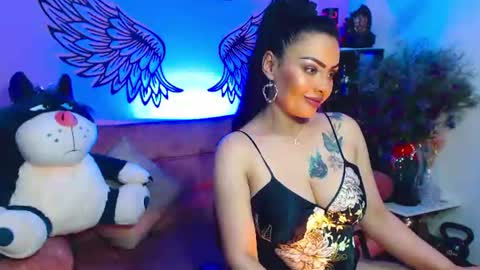Karol Kenedy online show from July 13, 2026, 6:05 am