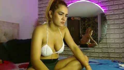 Karol labichota online show from December 19, 2024, 4:02 am