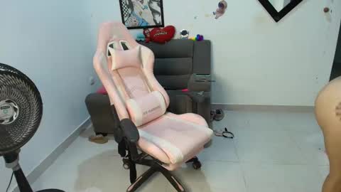    online show from February 12, 2025, 1:09 am