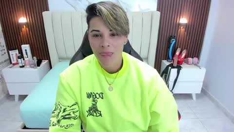 Karol and Luna online show from February 24, 2025, 2:40 am