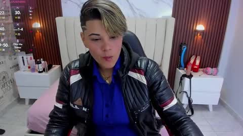 Karol and Luna online show from February 26, 2025, 2:37 am