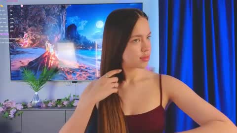 Snapshot of karoledemara chatting on June 6, 2026, 7:13 am Molly online show from June 6, 2026, 7:13 am