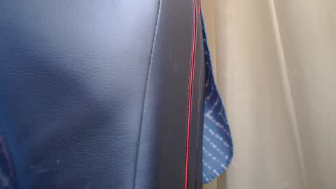 Snapshot of karolhorny96 chatting on January 19, 2025, 11:23 am Karol online show from January 19, 2025, 11:23 am