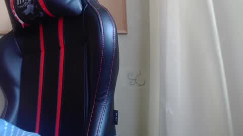 Snapshot of karolhorny96 chatting on January 30, 2025, 9:36 am Karol online show from January 30, 2025, 9:36 am