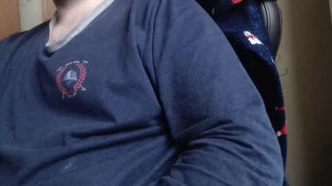 Snapshot of karolhorny96 chatting on November 9, 2025, 7:28 am Karol online show from November 9, 2025, 7:28 am