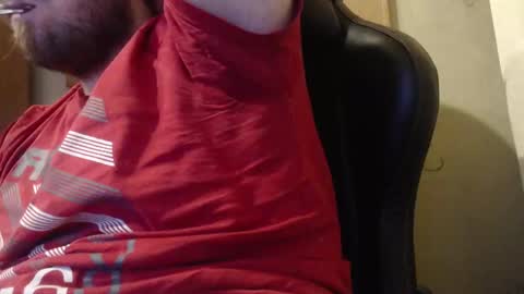 Snapshot of karolhorny96 chatting on November 9, 2025, 9:35 pm Karol online show from November 9, 2025, 9:35 pm