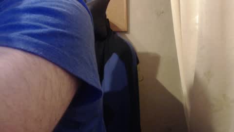 Snapshot of karolhorny96 chatting on April 1, 2026, 7:44 pm Karol online show from April 1, 2026, 7:44 pm