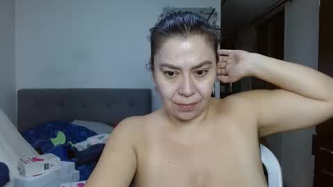 karol online show from November 30, 2025, 3:43 am