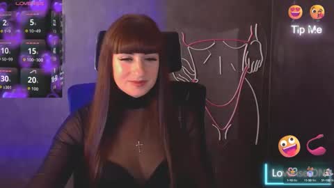 Caroline online show from October 12, 2025, 6:12 am