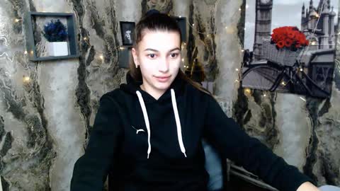 Karolina online show from February 5, 2025, 9:57 am