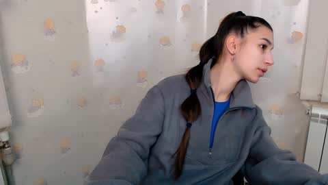 Karolina online show from February 8, 2025, 6:54 am