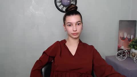 Karolina online show from March 3, 2025, 9:55 am