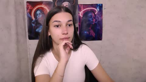 Karolina online show from September 22, 2025, 5:20 am