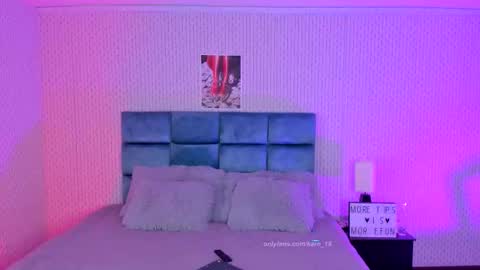 Karoline  online show from November 24, 2025, 7:57 pm