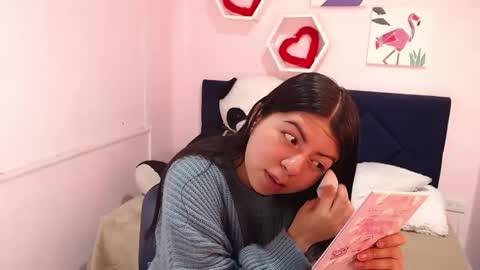 Isa online show from February 26, 2025, 2:46 pm