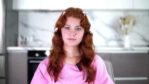 lina online show from November 18, 2025, 12:31 pm