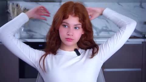 lina online show from January 6, 2026, 12:31 pm