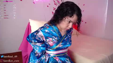 Snapshot of karolkat_1 chatting on February 12, 2025, 7:35 pm Karolina 3 online show from February 12, 2025, 7:35 pm