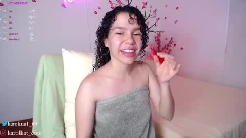 Snapshot of karolkat_1 chatting on February 26, 2025, 9:16 pm Karolina 3 online show from February 26, 2025, 9:16 pm