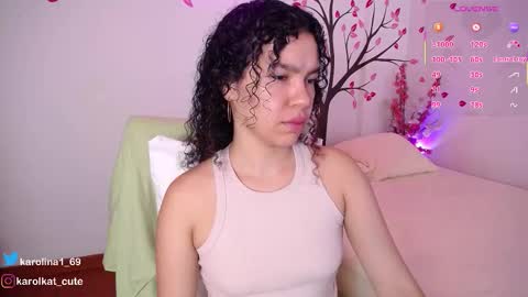 Snapshot of karolkat_1 chatting on February 17, 2026, 2:02 pm Karolina 3 online show from February 17, 2026, 2:02 pm