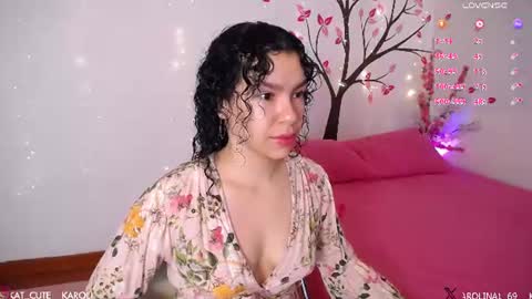 Karolina 3 online show from June 13, 2026, 1:42 pm