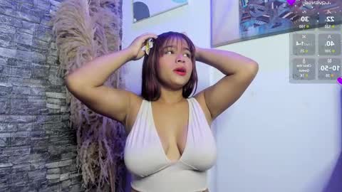 KAROLL online show from September 12, 2025, 2:50 pm