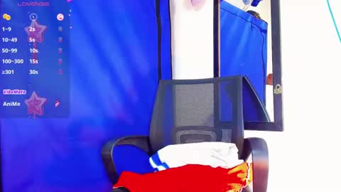 Snapshot of karoll_scoott chatting on December 16, 2024, 8:48 pm karol online show from December 16, 2024, 8:48 pm