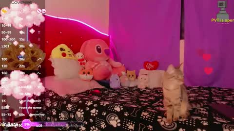 Snapshot of karoll_scoott chatting on November 18, 2025, 11:25 am karol online show from November 18, 2025, 11:25 am