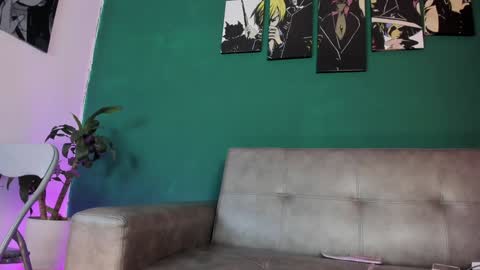 KarolSweet online show from February 2, 2025, 4:00 pm