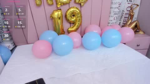 karoly online show from February 4, 2025, 3:00 am