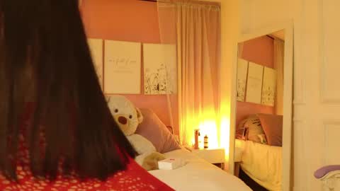 Kary  online show from April 20, 2026, 10:00 pm