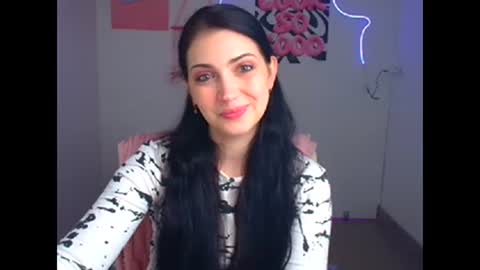 Karyna online show from April 1, 2026, 5:41 am